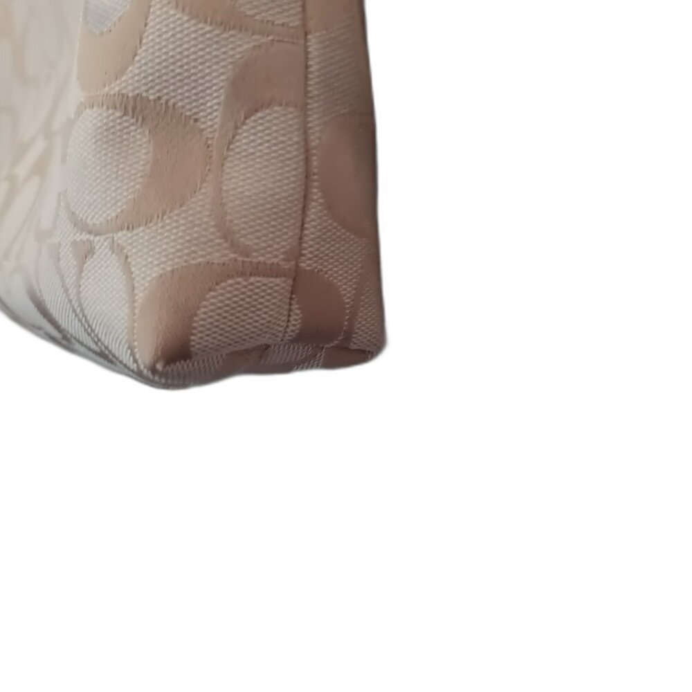 Coach Crossbody bag, EUC, style no. F28502, cream - Picture 4 of 6